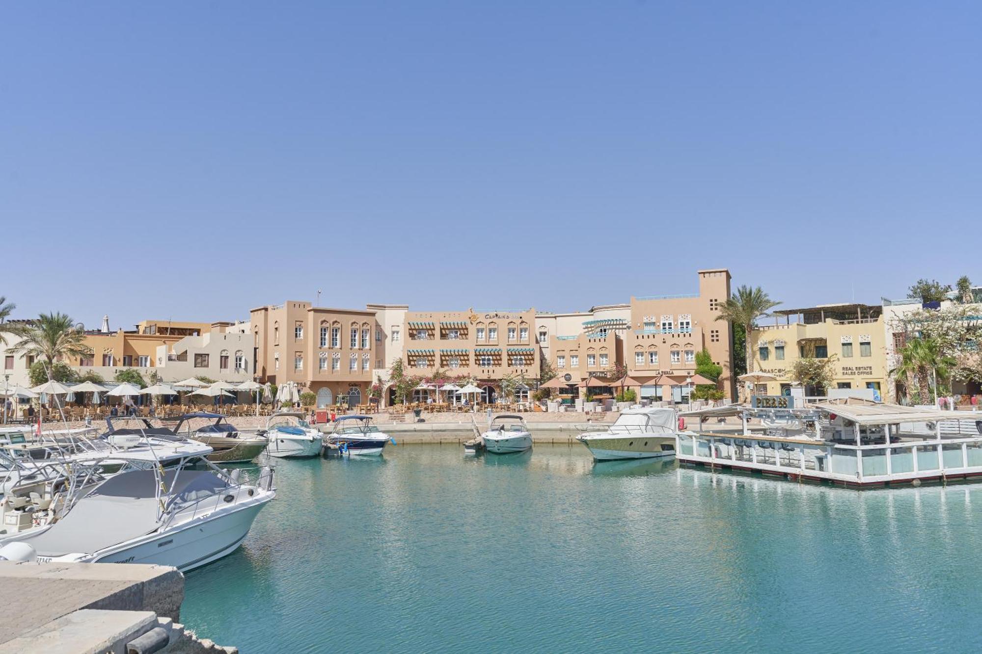 Captain'S Inn Hotel Hurghada Buitenkant foto