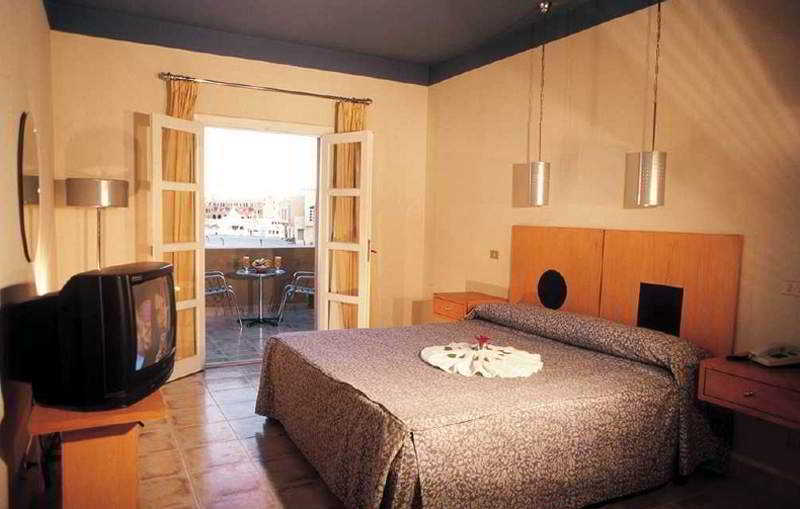 Captain'S Inn Hotel Hurghada Buitenkant foto